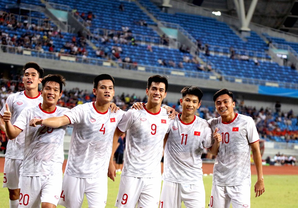 U22 Việt Nam giành chiến thắng 2-0 trước Trung Quốc