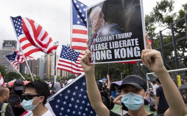 Quan hệ Mỹ - Trung “nổi sóng” vì Hong Kong