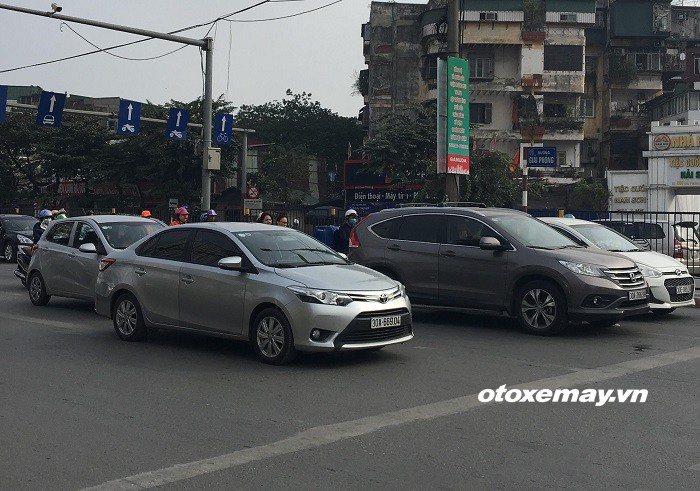 Nhu cầu mua xe của người Việt đang chững lại?