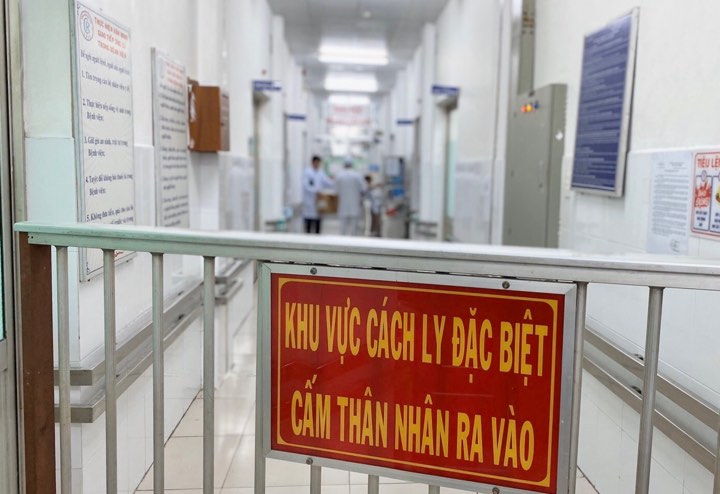 Bộ Y tế chính thức xác nhận có 3 người Việt nhiễm virus Corona mới