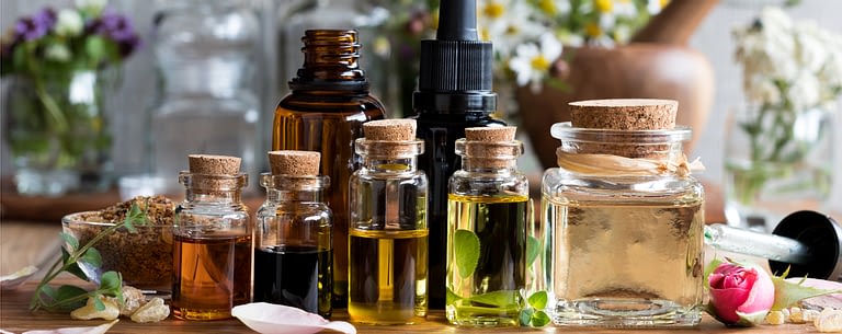 Liệu pháp hương thơm cải thiện sức khỏe thể chất, tinh thần và cảm xúc
