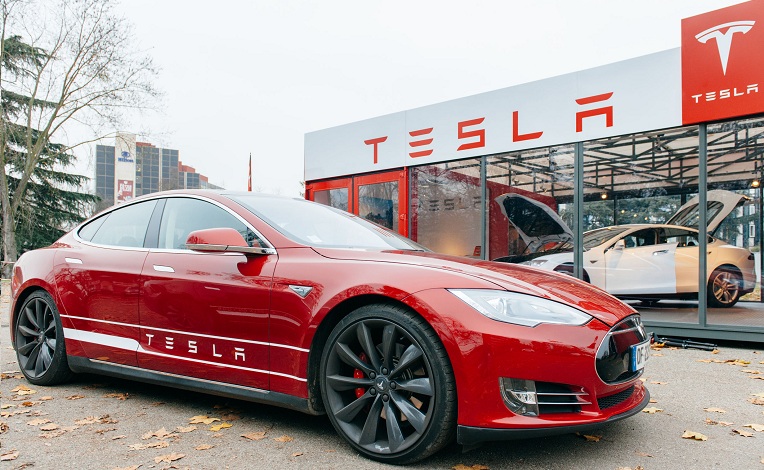 Tesla dẫn đầu TOP 5 hãng bán nhiều xe điện nhất thế giới