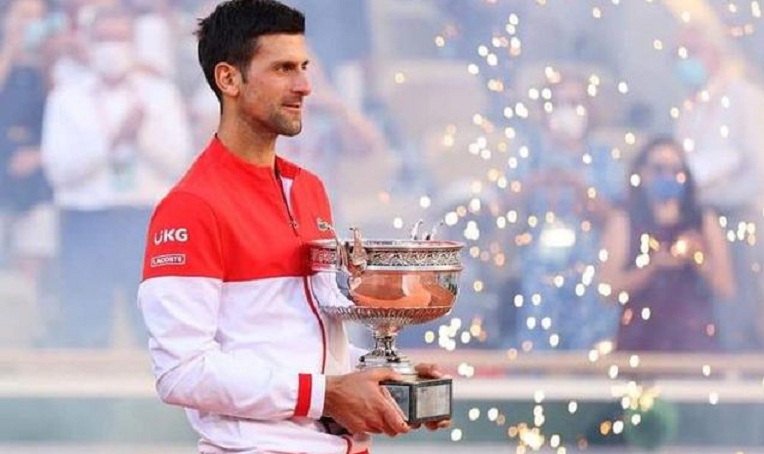Djokovic đi vào lịch sử sau chức vô địch Roland Garros lần 2