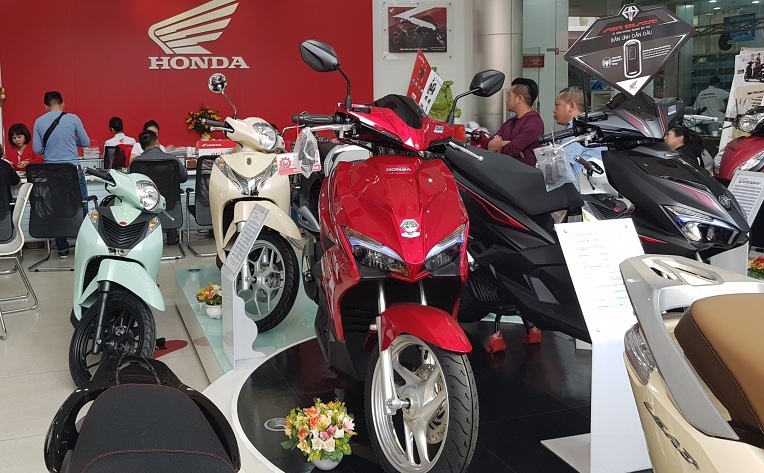 Thị trường xe máy Việt tăng nhẹ, dù có nhiều biến động