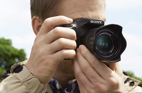 Sony ra mắt nhiều máy ảnh không gương lật và ống kính cao cấp mới