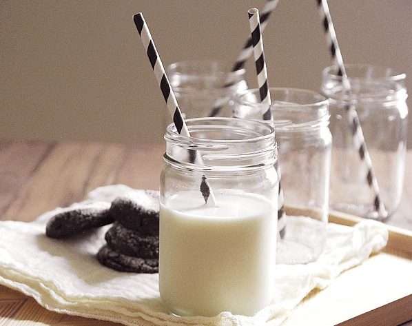 Sữa hữu cơ tốt hơn sữa thường như thế nào
