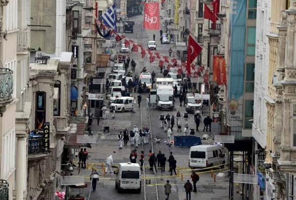 Thổ Nhĩ Kỳ lại rung chuyển vì đánh bom tự sát