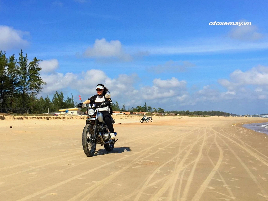 Nữ doanh nhân Sài Gòn phượt 1200km với Cafe Racer
